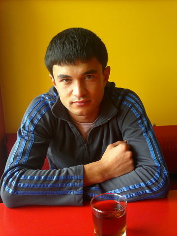 Аслан Есенеев