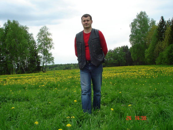 Игорь Попов