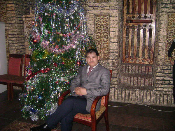 Хасен Тезеков