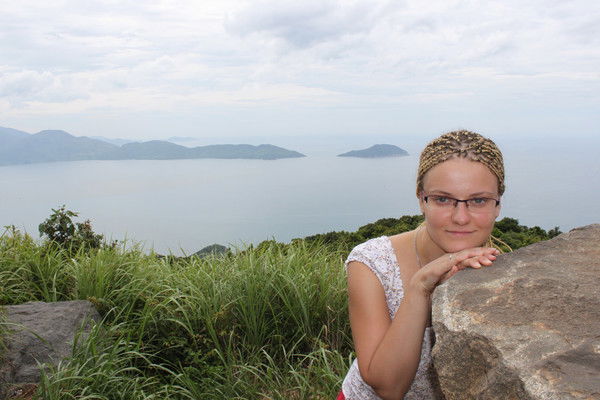 Олеся Петрова