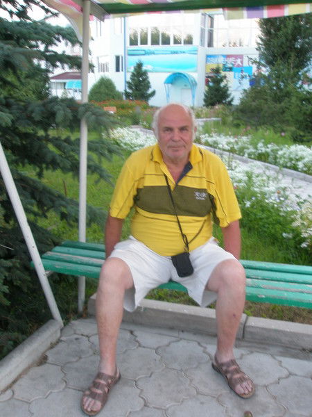 Котляров Виктор