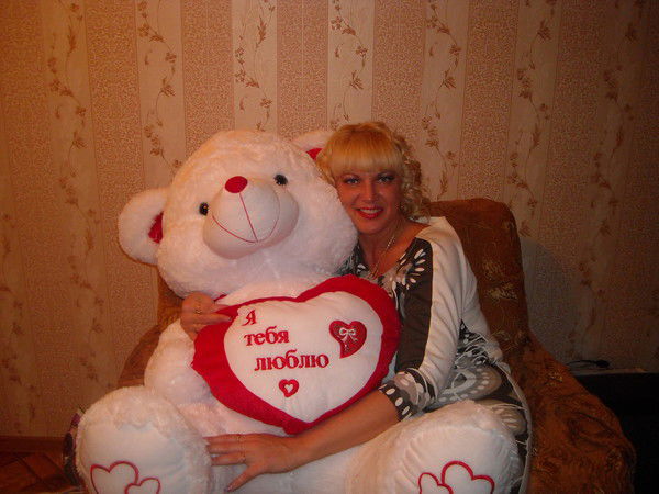 Наташа Семёнова