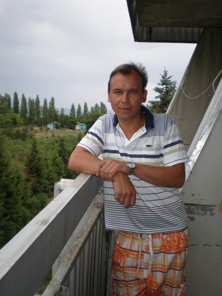 Валера Самсонов