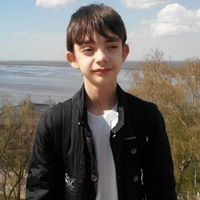 Александр Петров