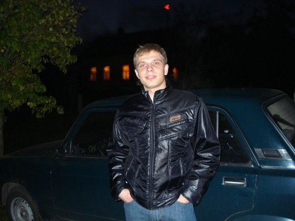 Антон Даровко