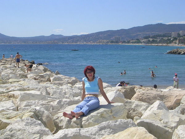 Лена Легкова