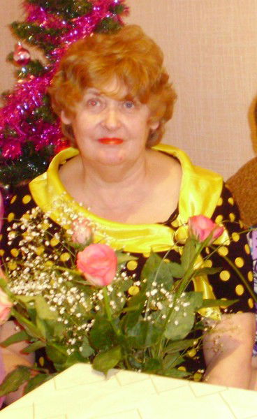 Галина Неустроева