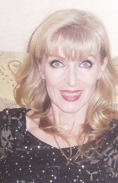 Наташа Вахрина