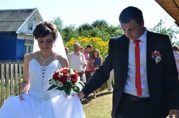 Антон Комаров