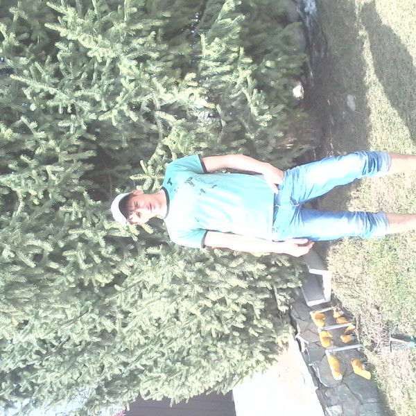 Игорь Олейников