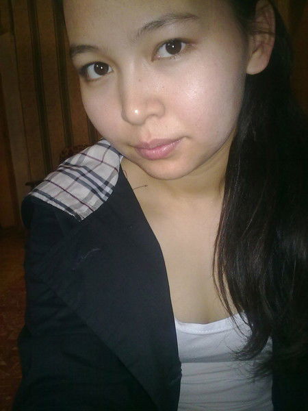 Жанар Узакбаева