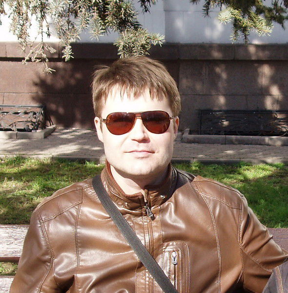 Александр Викторович