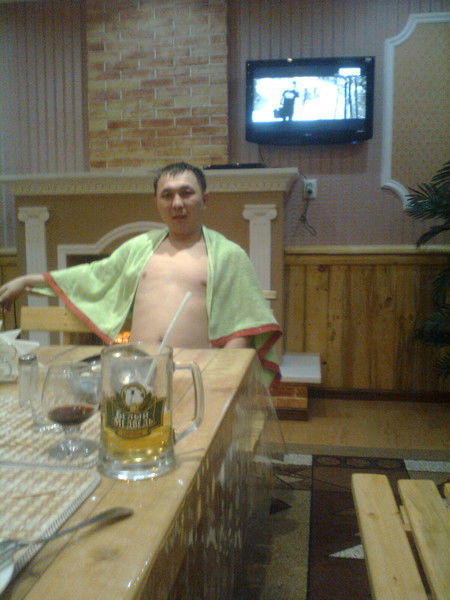 Асылбек Кенжалин