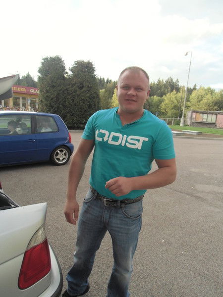 Виталий Максимов