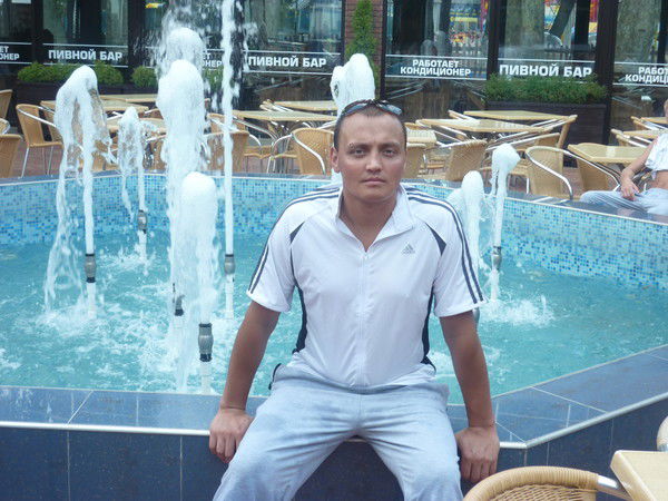 Евгений Хохлов