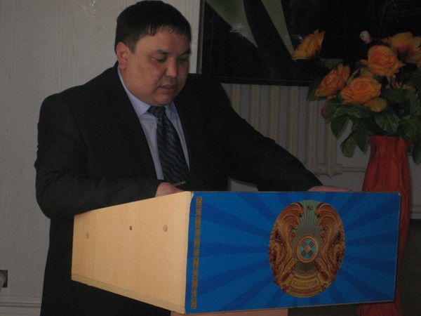 Азамат Бахитжанович