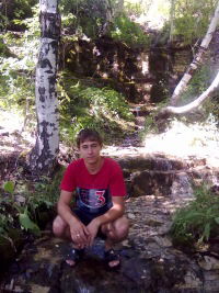 Виктор Ампилогов