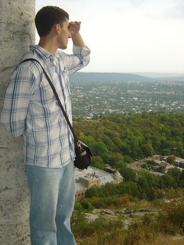 Неизвестно Неизвестно