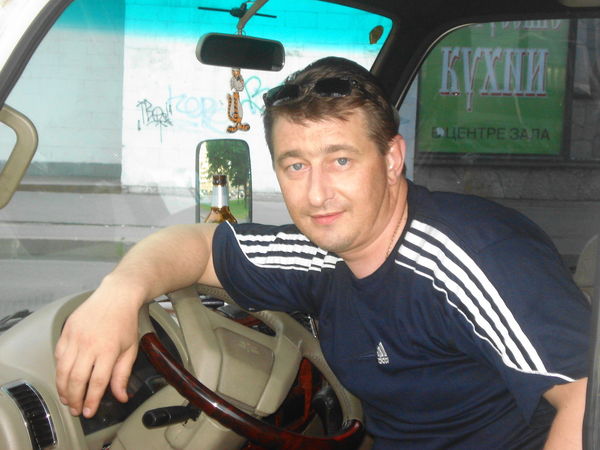 Олег Яковлев