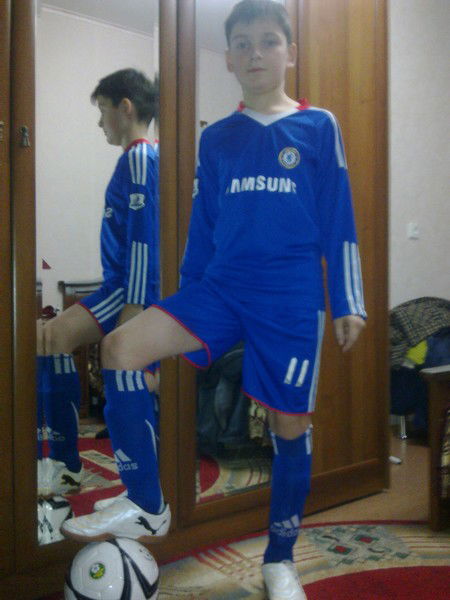 Руслан Цуроев