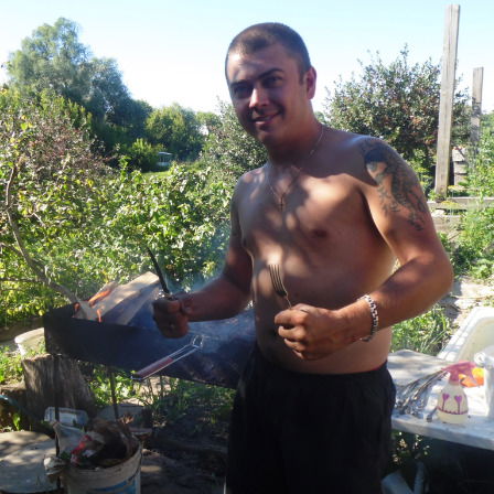 Денис Лазарев