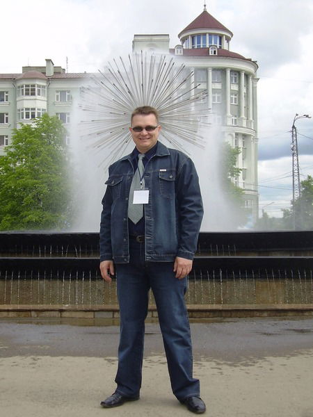 Андрей Лазарь