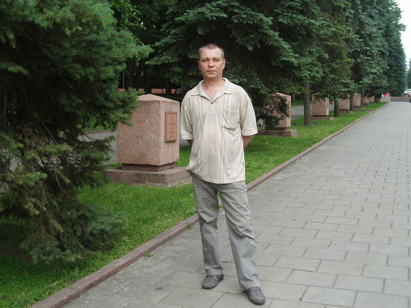 Евгений Живов