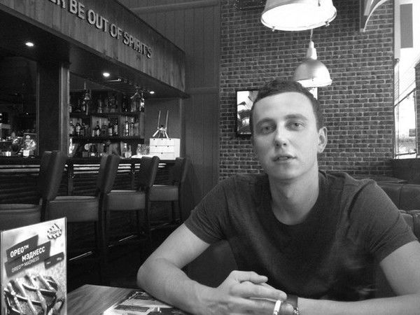 Анатолий Лазня