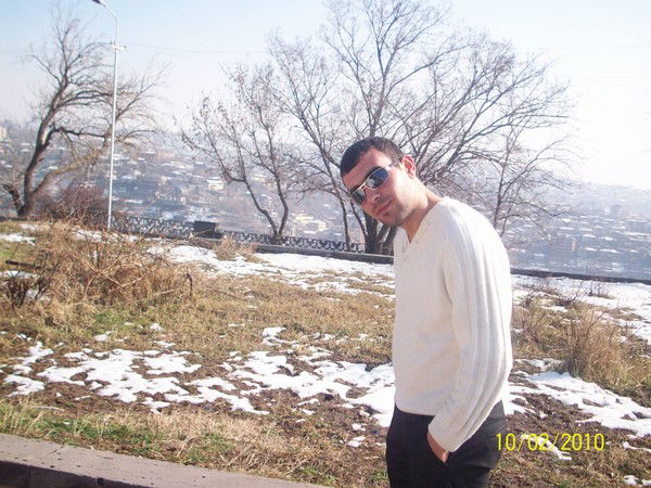 Агабек Хачатрян