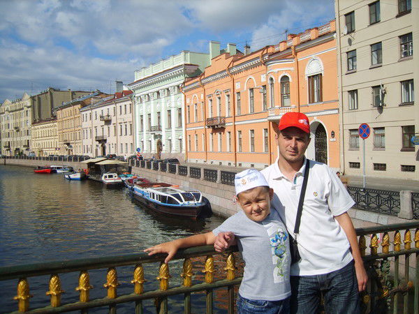 Максим Чекурин