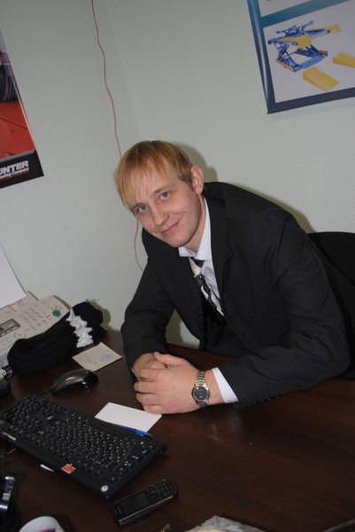 Антон Лебедев