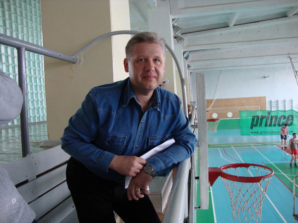 Сергей Неснов