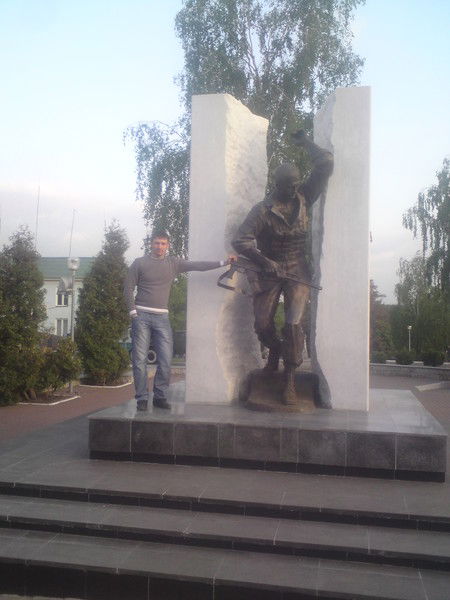 Артем Артамонов