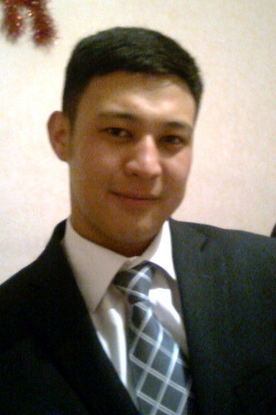 Адлет Акинжанов