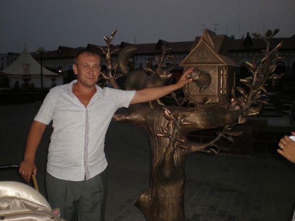 Руслан Сулейманов