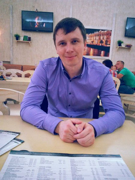 Олег Толкачёв