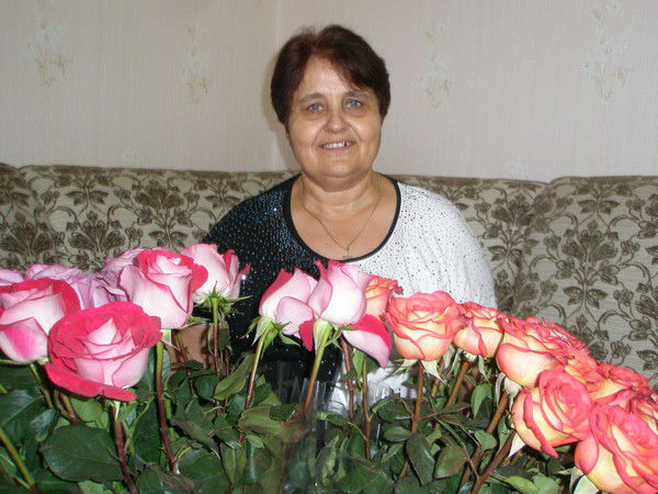 Нина Вахрушева