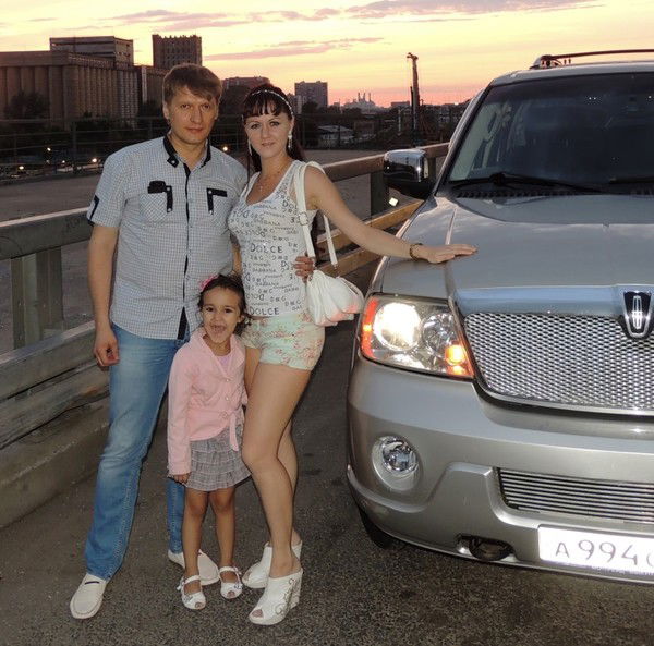 Юленька Ткачук @}-}