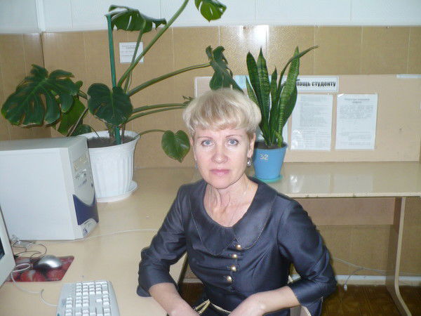 Елена Девяткина