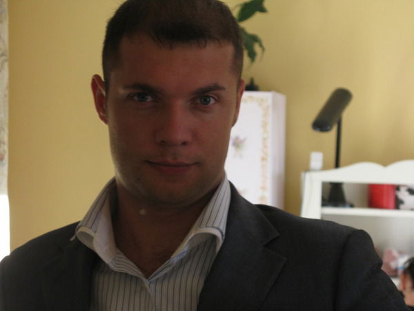 Кирилл Новиков