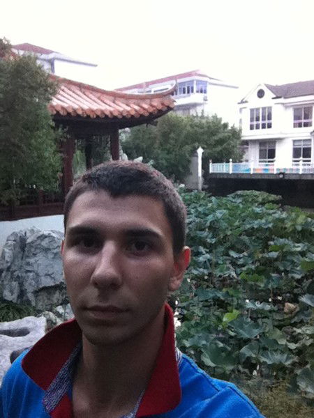 Богдан Шмелёв