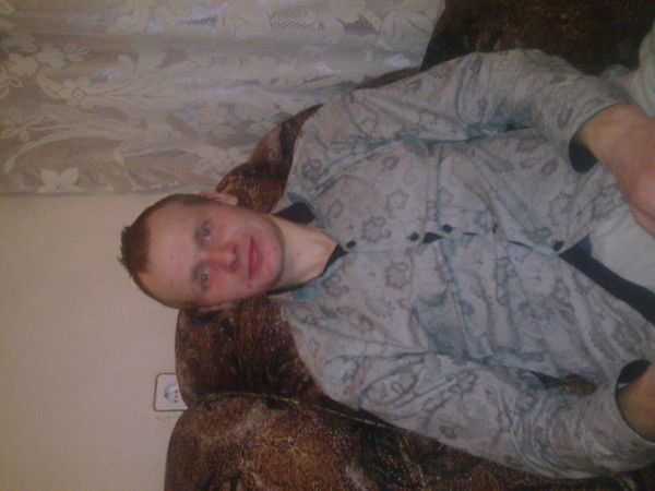 Евгений Ларин