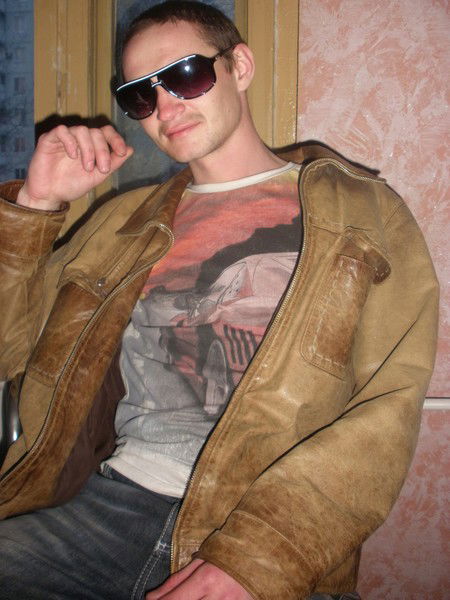 Юрий Костенко