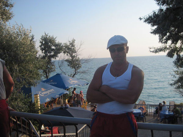 Александр Угольников