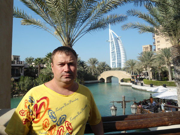 Андрей Коношенков