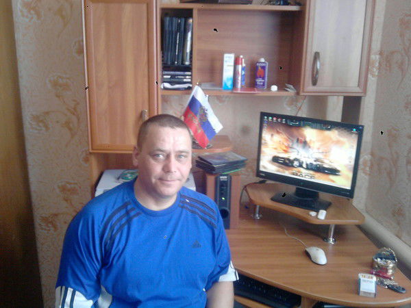 Андрей Серяков