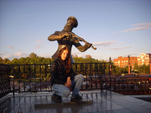 Надюша Кокунина