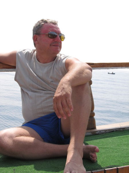 Олег Лебедев