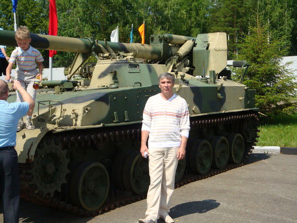 Александр Волков