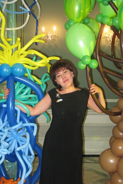 Сания Именова